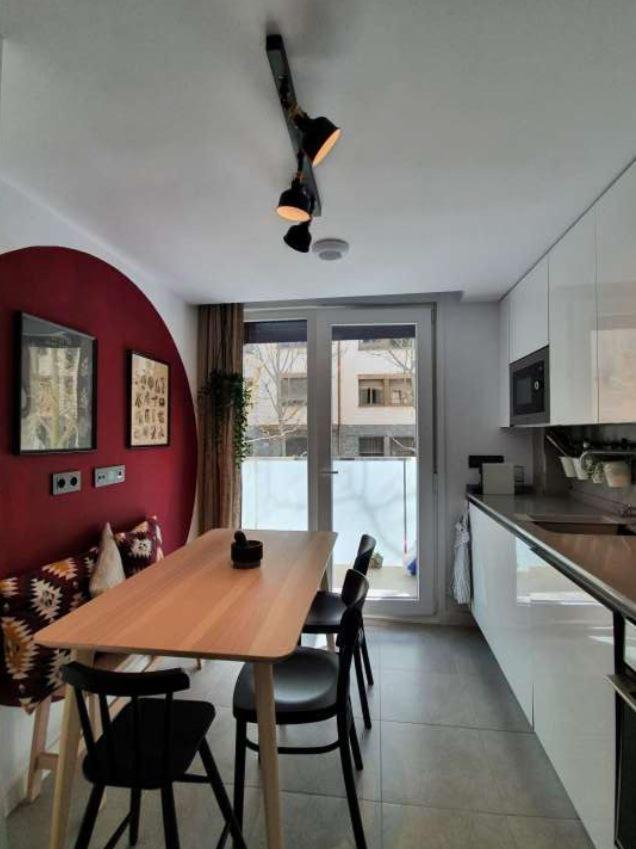 Apartamento Posets Apartment Jaca Exterior photo